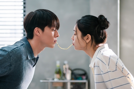 SBS '키스는 괜히 해서!'