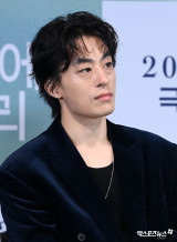 구교환 '멜로 눈빛 장착'[엑's HD포토]