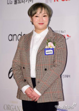 "운동으로 뺐다며"…입짧은햇님, '주사 이모' 의혹에 176만 팬들 '대혼란' 댓글 폭주 [엑's 이슈]