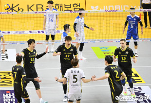 KB손해보험 ‘기선 제압에 성공’[포토]