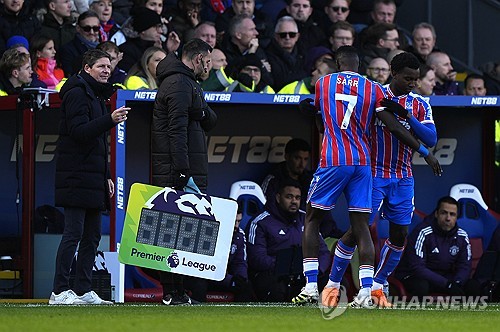 영국 공영방송 BBC가 19일(한국시간) 토트넘이 존슨 판매에 열려 있고 크리스탈 팰리스가 상황을 지켜보고 있다고 보도했다. 연합뉴스