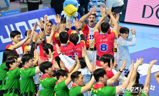 대한항공 ‘25년 마지막 홈경기 승리’[포토]