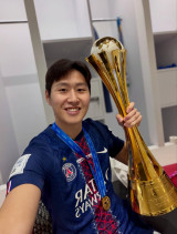 홍명보호 에이스 날벼락!…트로피 6개 들었는데→PSG 오피셜 이강인, 몇 주 결장 예정