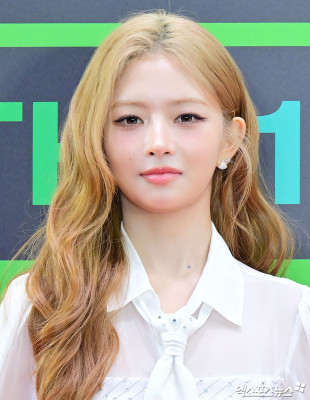 레이 ‘콩순이와 눈맞춤’[엑's HD포토]