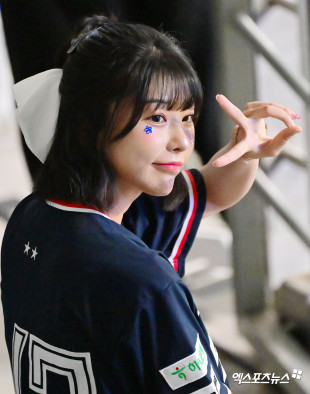 천소윤 치어리더 ‘예쁜 브이’[엑's HD포토]