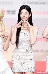 있지 리아 '생머리 여신'[엑's HD포토]