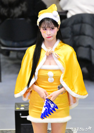 정가예 치어리더 ‘산타요정의 뾰루퉁’[엑's HD포토]