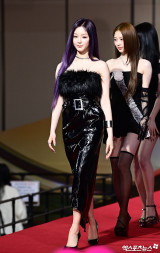 베이비몬스터 파리타 '화려한 보라색 머리'[엑's HD포토]