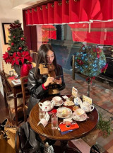 이진이, 멀리서 봐도 쏙 빼닮은 母 미모…누가 봐도 황신혜 딸 [★해시태그]