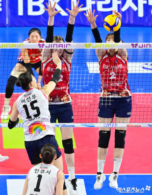 이주아 ‘블로킹 성공’[포토]