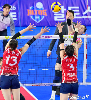 인쿠시 ‘공격을 이끈다’[포토]