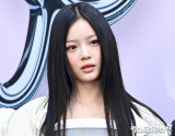 뉴진스 하니, 어도어 복귀 두고 '시끌'..."왜 품고 가나" vs "이유 있을 것" [엑's 이슈]