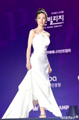 하영 '우아한 백장미 자태'[엑's HD포토]