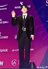 강유석 '반가워요'[엑's HD포토]