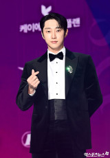 진영 '훈훈 비주얼'[엑's HD포토]