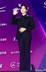 이준호 '올 블랙 수트 패션'[엑's HD포토]