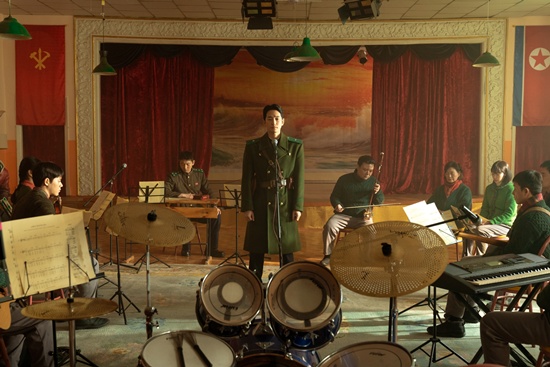 영화 '신의악단'