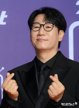 "기싸움 하냐"…‘무관’ 지석진 홀대 논란, SBS 시청자 게시판 '시끌' [엑's 이슈]