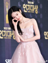 우다비 '섹시한 볼하트'[엑's HD포토]