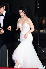 한동희 '과감한 튜브톱 드레스'[엑's HD포토]