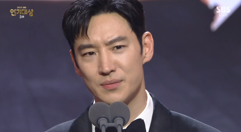 '2025 SBS 연기대상' 이제훈