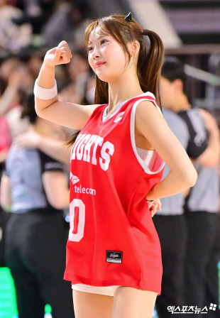 아야카 치어리더 ‘가릴수 없는 비주얼’[엑's HD포토]