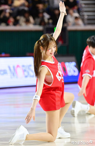 아야카 치어리더 ‘절도있게'[엑's HD포토]