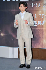 리키 '깔끔한 수트핏'[엑's HD포토]