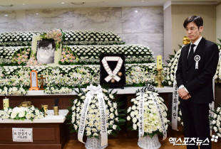 故 안성기 빈소, 상주인 큰아들 안다빈씨[포토]