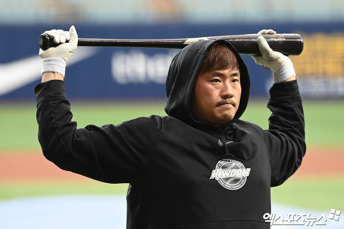 SSG 랜더스가 1월 6일 베테랑 포수 이지영과 계약기간 2년, 총액 5억원의 조건에 비 FA 다년계약을 체결했다. 사진 엑스포츠뉴스 DB