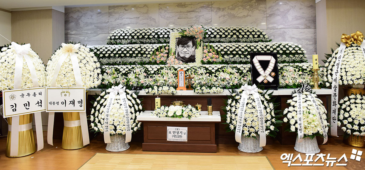 사진공동취재단, 고 안성기 빈소