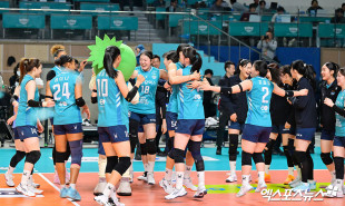 GS칼텍스 ‘홈에서 기분 좋은 승리’[포토]