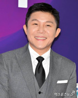 '초고속 복귀' 조세호 또 터졌다…"조폭들과 유착"·"공인으로서 책임 有" 폭로자 주장 [엑's 이슈]