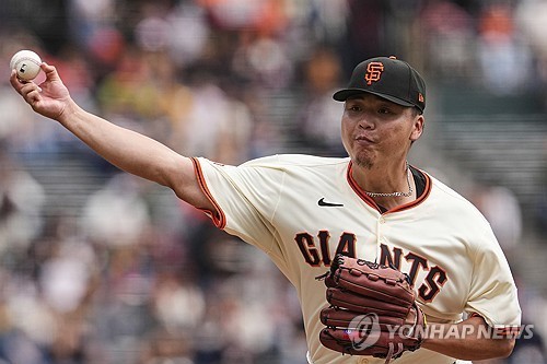 미국 메이저리그 샌프란시스코 자이언츠에서 뛰고 있는 대만 출신 우완 덩카이웨이가 오는 3월 열리는 2026 월드베이스볼클래식(WBC) 불참을 결정했다. 사진 연합뉴스