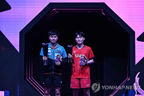 한국 남자 탁구 에이스 장우진(세계 18위)은 12일(한국시간) 카타르 도하에서 열린 월드테이블테니스(WTT) 챔피언스 도하 2026 남자 단식 결승에서 대만의 린윈루(세계 13위)에게 게임스코어 0-4(7-11 9-11 9-11 11-13)로 완패했다. 비록 우승에 실패했지만 장우진은 이번 대회에서  중국의 린스둥(세계 2위)을 포함해 세계적인 강자들을 연달아 격파하고 결승에 오르는 대이변을 연출해 화제가 됐다. 연합뉴스