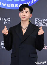 "무대 싫다"던 브라이언, 7년 만에 노래한다…플투 완전체 성사 [엑's 이슈]