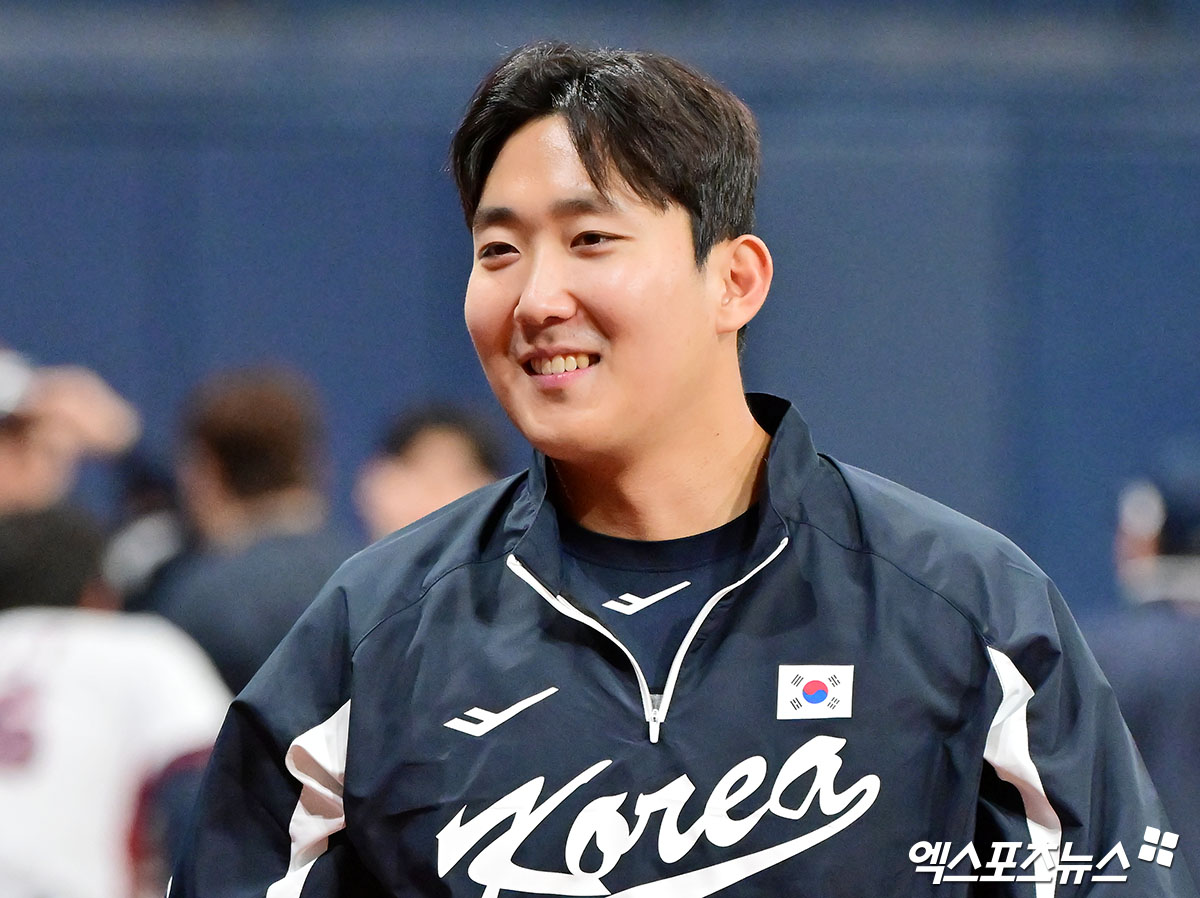 지난해 11월 7일 오후 서울 구로구 고척스카이돔에서 진행된 야구 국가대표팀 훈련에 참석한 손주영이 락커룸으로 향하고 있다. 엑스포츠뉴스 DB