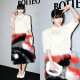 '먼지털이인 줄' 미야오 수인, 미모로 소화하는 패션