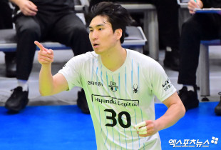 신호진 ‘공격 성공’[포토]