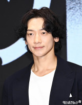 '김태희♥' 비, 심각한 몸 상태…"디스크 터져 내려앉아, 염증 차있는 상태" (시즌비시즌)