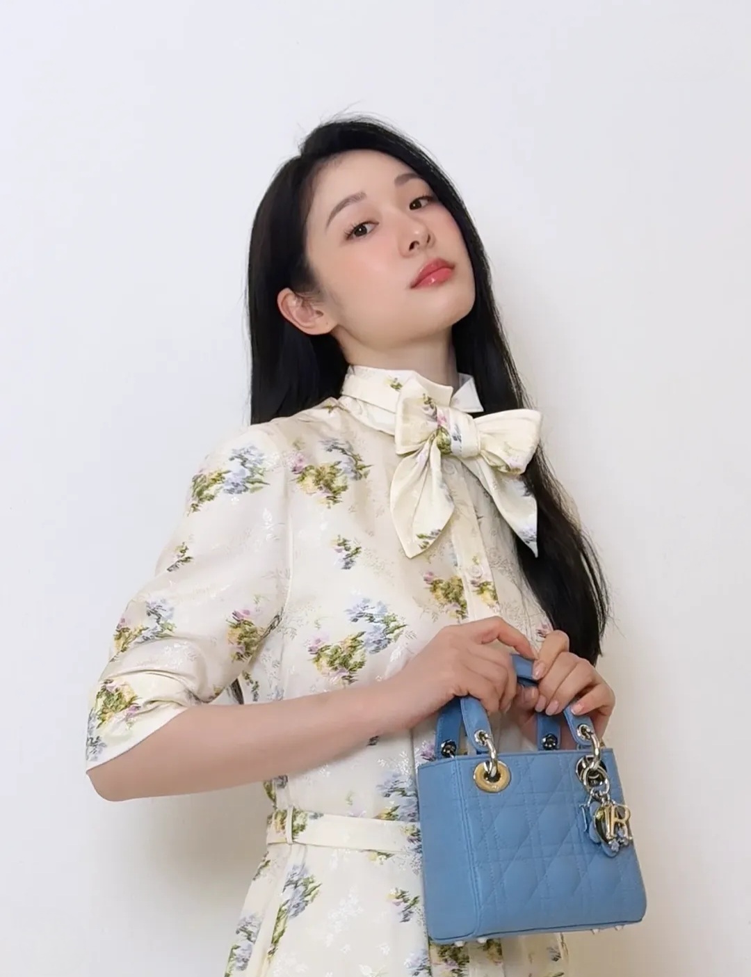 일본 언론이 최근 개인 SNS로 근황을 알린 피겨여왕 김연아의 모습에 깊은 관심을 드러냈다. 사진 김연아 SNS