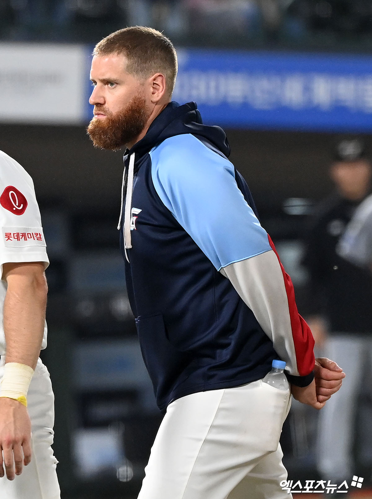 KBO리그 롯데 자이언츠에서 에이스로 활약했던 미국 투수 댄 스트레일리가 아마추어 팀에서 지도자 커리어를 시작한다는 소식이 전해졌다. 사진 엑스포츠뉴스 DB