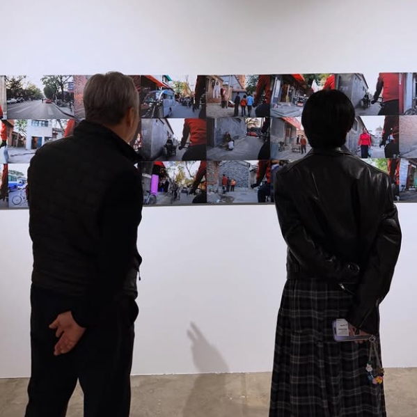 사진 = 송혜교 계정