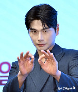 '사생활 폭로' 이이경, 4개월만 활동 재개…"굳이?" vs "'나솔'도 나오는데" 분분 [엑's 이슈]