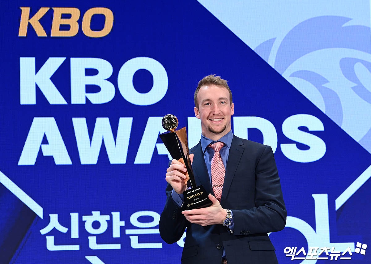 NC 다이노스 출신 에릭 페디가 스프링캠프 직전 시카고 화이트삭스와 1년 계약을 체결했다. 엑스포츠뉴스 DB