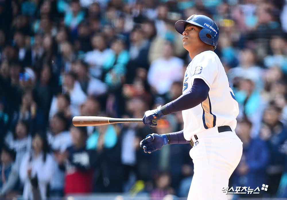 삼성 라이온즈 외국인 투수 아리엘 후라도가 2026 월드베이스볼클래식(WBC) 파나마 대표팀 훈련에 합류했다. 같은 날엔 과거 NC 다이노스에서 잠시 몸담았던 크리스티안 베탄코트도 참여해 1루 수비 훈련을 소화했다. 엑스포츠뉴스 DB