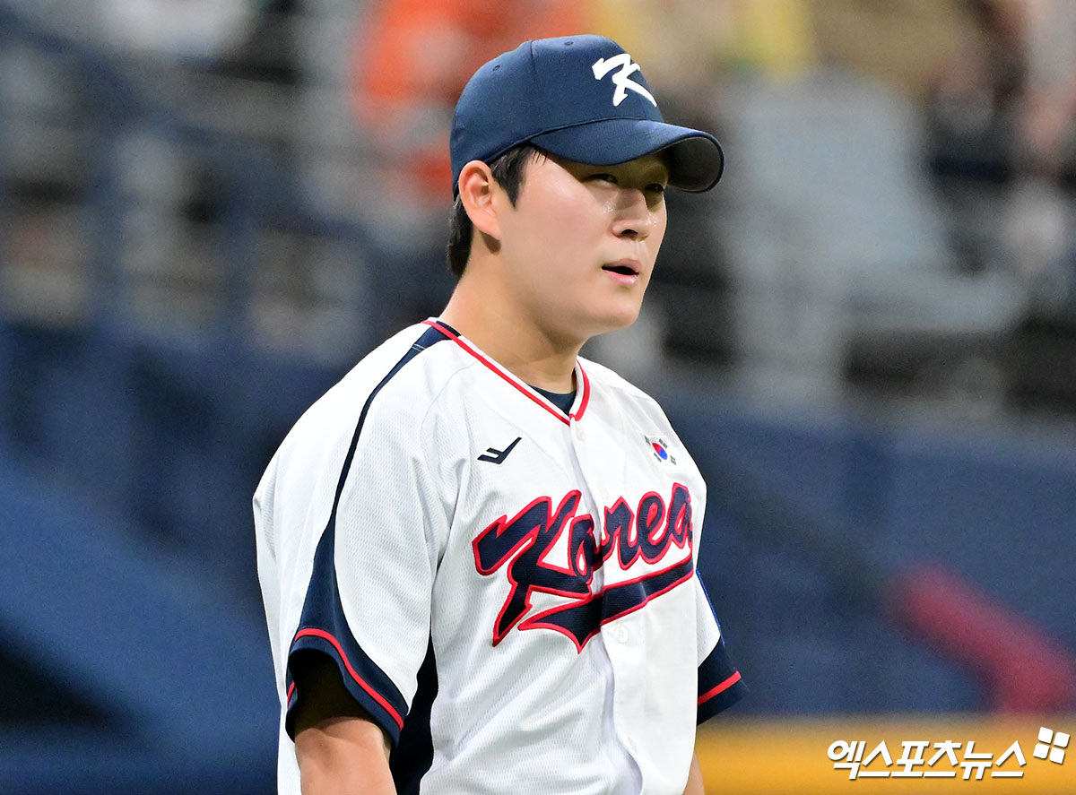 한국야구위원회(KBO) 조직위원회가 부상으로 인해 2026 월드베이스볼클래식(WBC) 참가가 어려워진 라일리 준영 오브라이언(세인트루이스 카디널스)을 대체할 선수로 김택연(두산 베어스)을 확정하고 WBC 조직위에 선수 교체 승인을 요청했다. 김택연은 2024년 세계야구소프트볼연맹(WBSC) 프리미어12에서 국제무대를 경험한 바 있다. 엑스포츠뉴스 DB