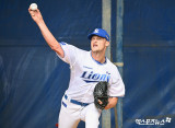 불펜피칭 하는 맷 매닝[포토]