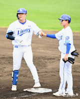 류지혁 '타격감 좋고'[포토]