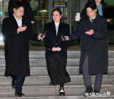 박나래 '대기하던 차량으로 이동'[포토]